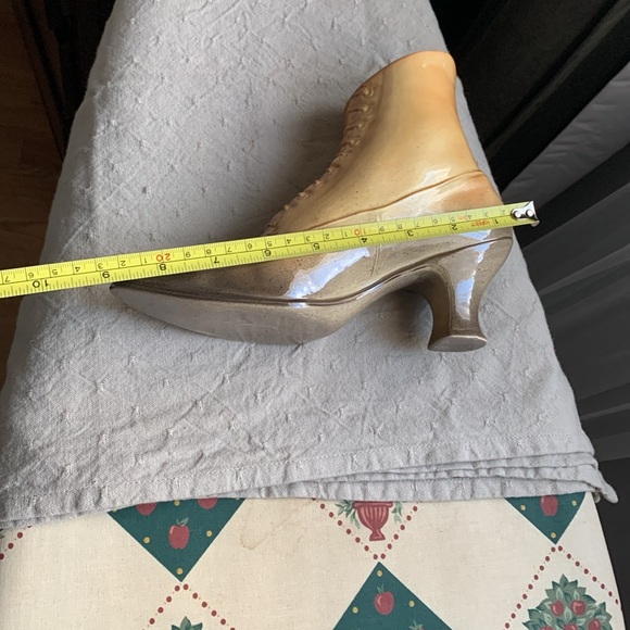 Vintage Ceramic ladies ankle Boot Vase - Picture 6 of 6